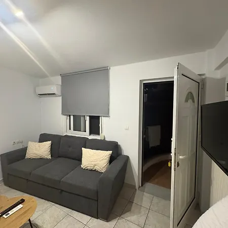 Little Nest Apartment Volos